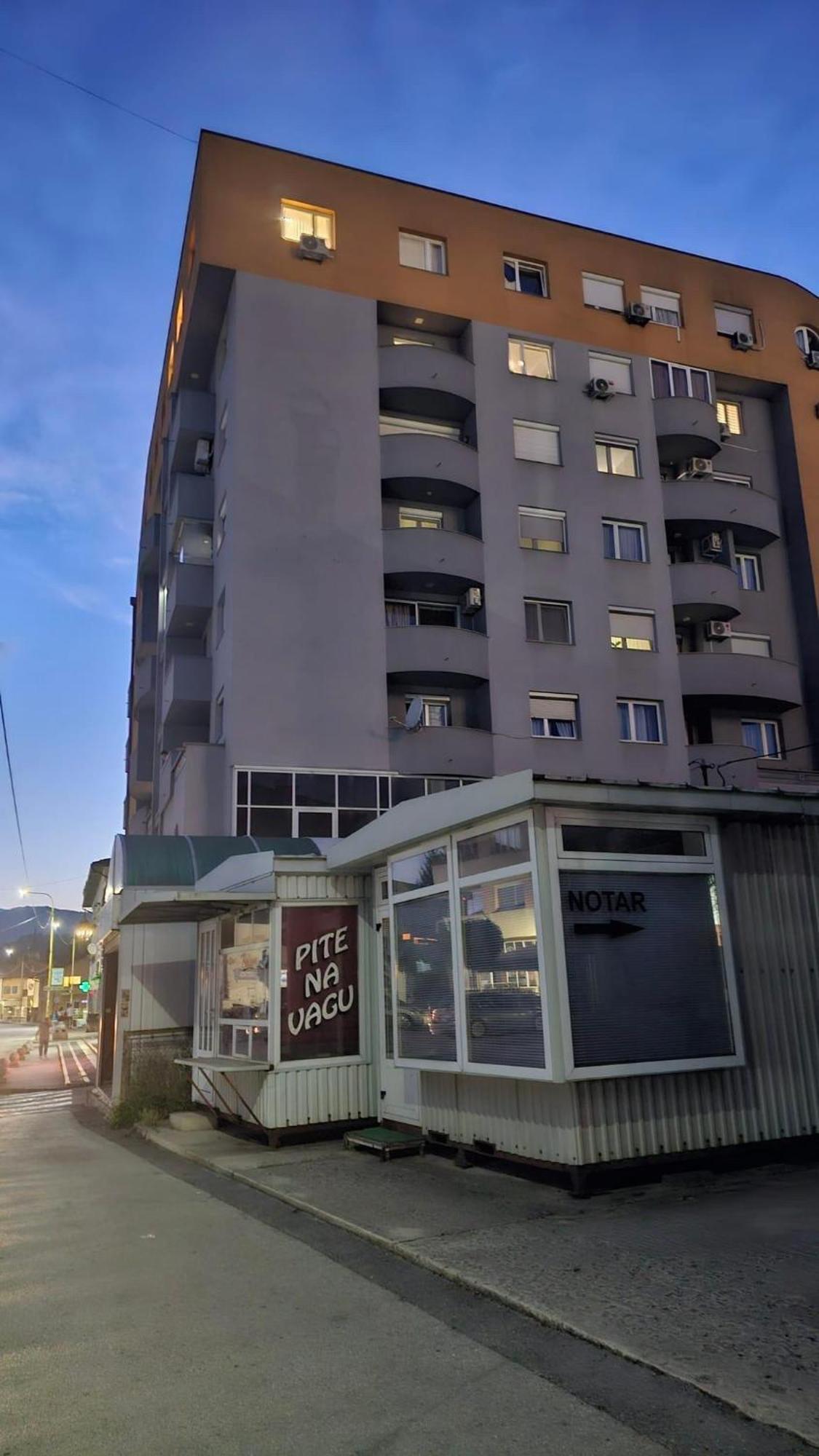 Mg Apartment Zepce Bagian luar foto